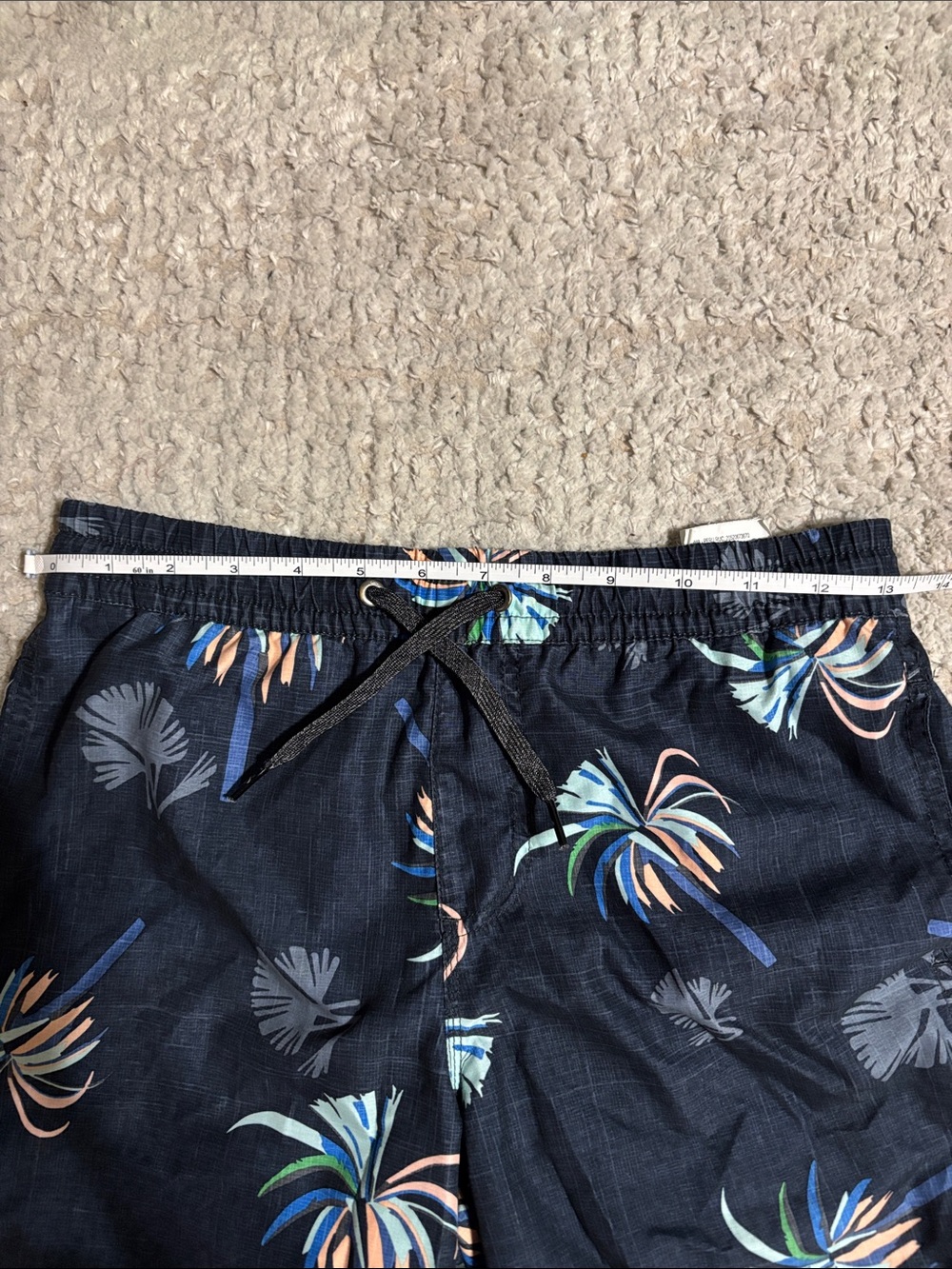 Quiksilver BoysNavy Palm-Print Swim Shorts - Picture 4 of 5